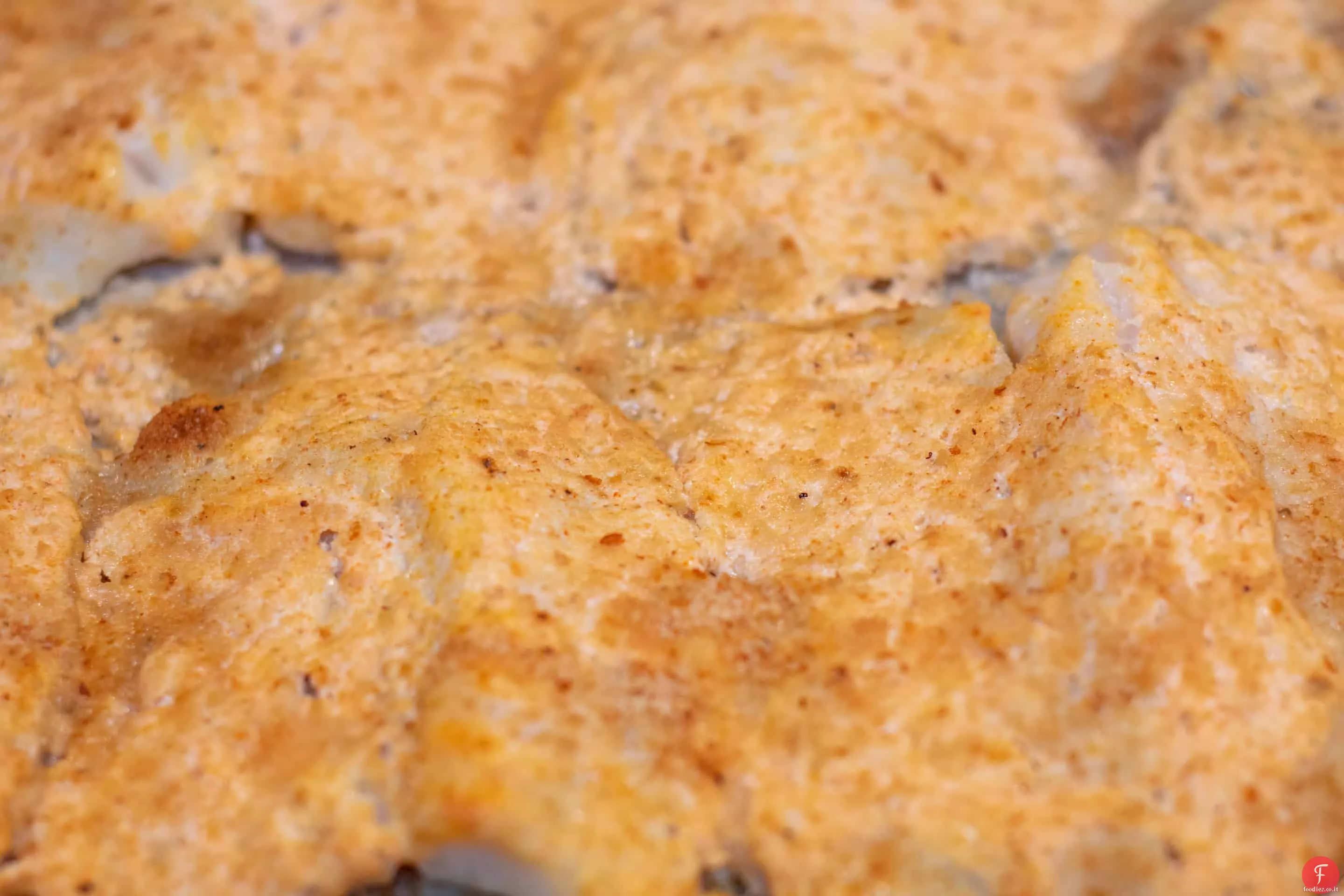 Tilapia al forno con panna acida Crosta di parmigiano