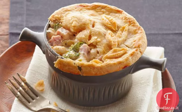 Torta di prosciutto con formaggio e verdure
