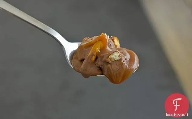 Gelato Pretzel al cioccolato e caramello