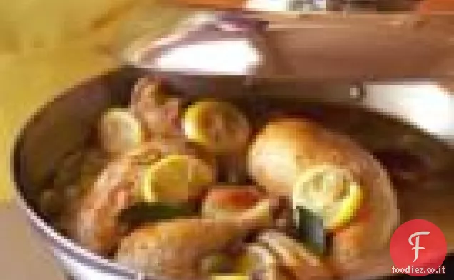 Pollo brasato con limone e olive verdi