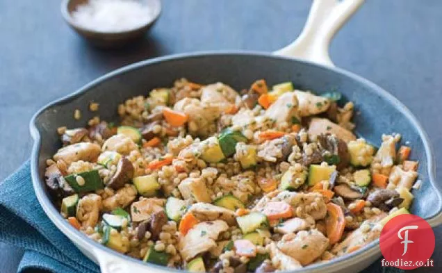 Pollo con orzo e funghi