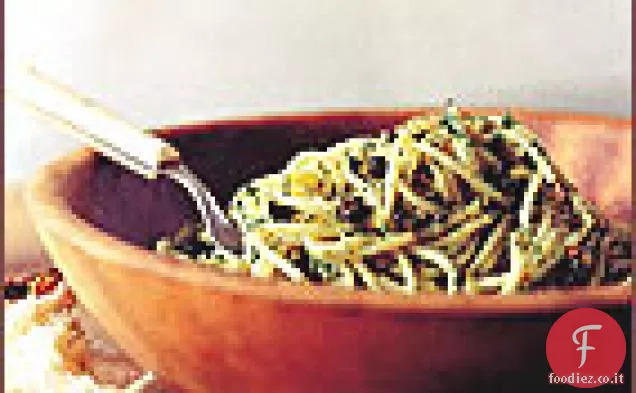 Spaghetti con Capperi Fritti e Acciughe