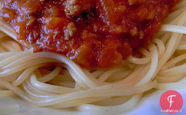 Deliziosamente semplice e ricco di tacchino Ragu