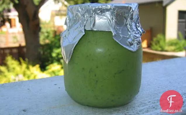 Insalata di dea verde con Romaine, cetrioli e avocado