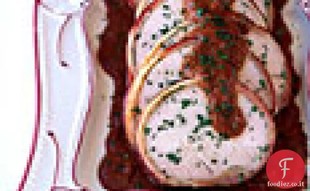 Petto di tacchino avvolto in pancetta con talpa di nocciola