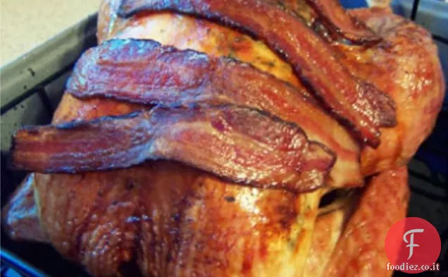 Acero-Tacchino arrosto con salvia, pancetta affumicata, E Cornbread Stu