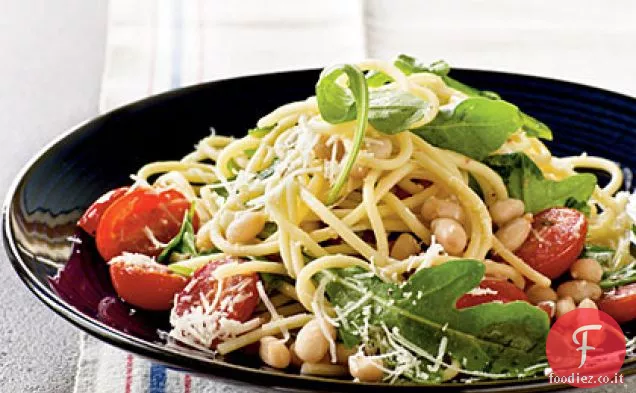 Spaghetti aglio con fagioli e verdure