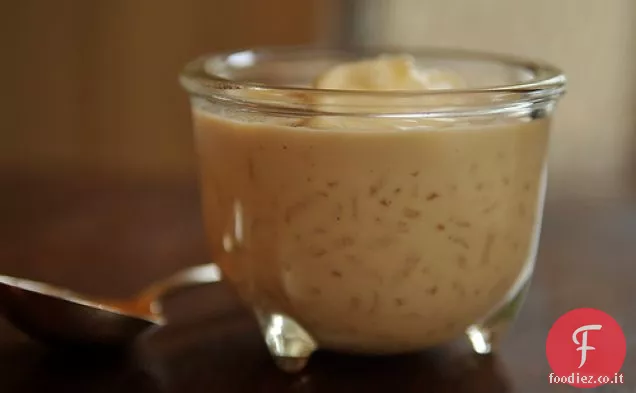 Budino di riso al caramello con Burro marrone e Creme Fraiche