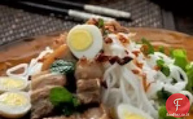 Vietnamita anice stellato brasato di maiale e uova di quaglia ricetta