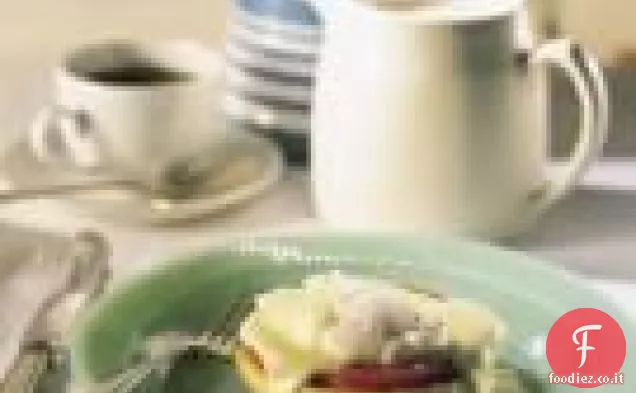 Uova classiche Benedict