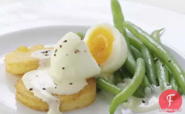 Polenta Dorata e Uovo con Salsa di Senape Ricetta