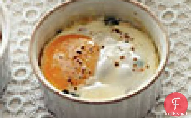 Uova con panna, spinaci e prosciutto di campagna