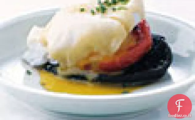 Uova in camicia con pomodori arrostiti e Portabelle