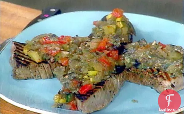 Bistecche di tonno alla griglia al Rosmarino con melanzane e zucchine