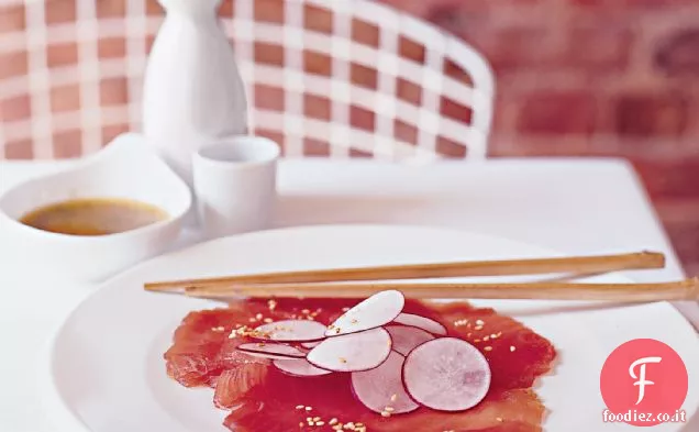 Carpaccio di Tonno con condimento agli agrumi e zenzero