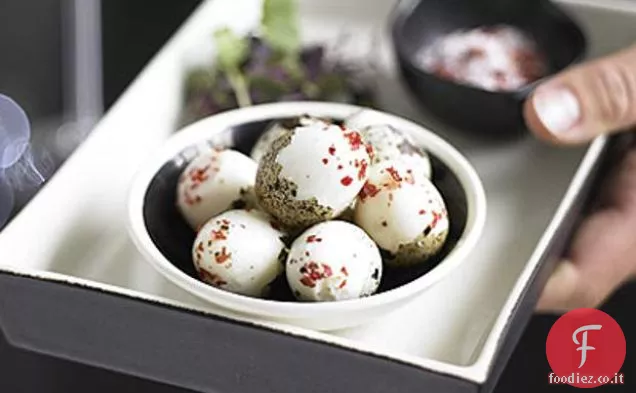 Uova di quaglie con Sale Pepe Rosa