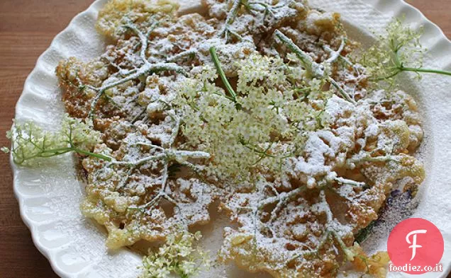 Frittelle di fiori di sambuco