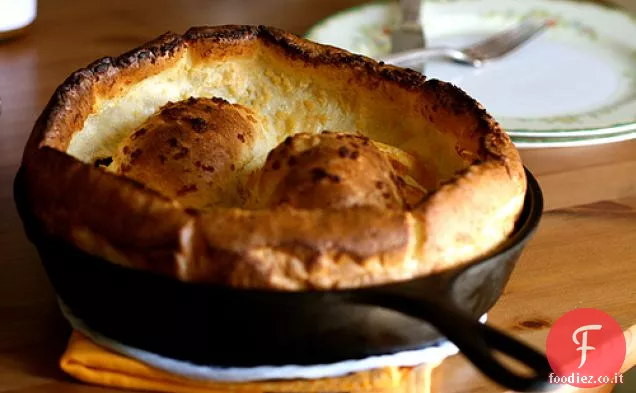 Bambino olandese con zucchero all'arancia