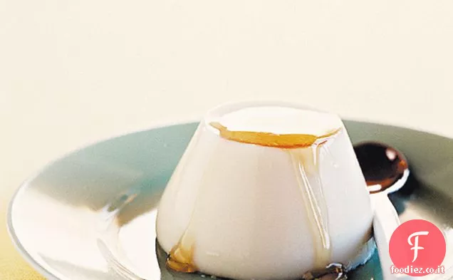 Budini di latte al miele