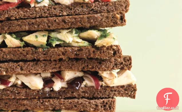 Panino al prezzemolo, capperi e Tonno al limone