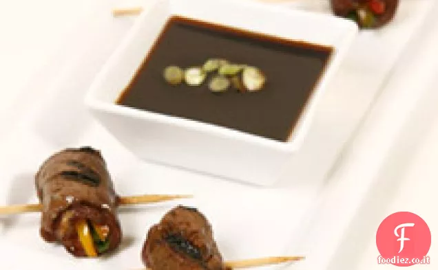 Involtini di manzo alla griglia con scalogno Salsa di soia immersione