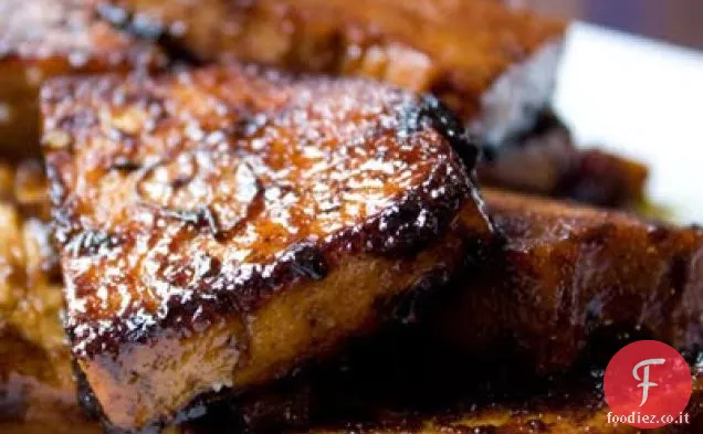 Avanzi di mirtillo-salsa di soia Sticky Sweet Tofu bistecche
