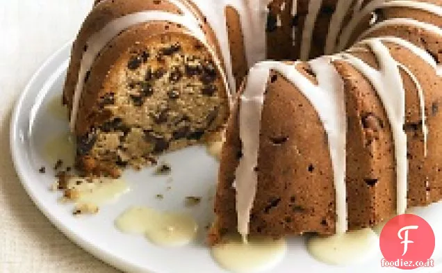 Torta glassata di pecan-uvetta