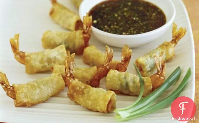Wontons gamberi croccanti con salsa verde-cipolla immersione