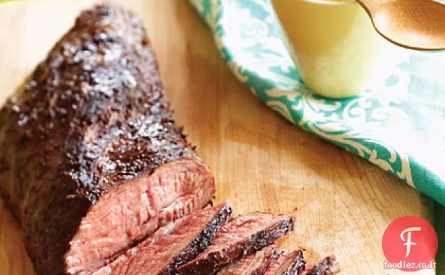 Tri-tip alla griglia con salsa Mojo cubana