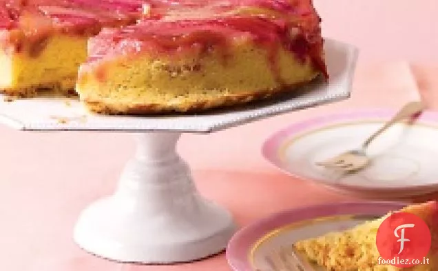 Torta capovolta al rabarbaro