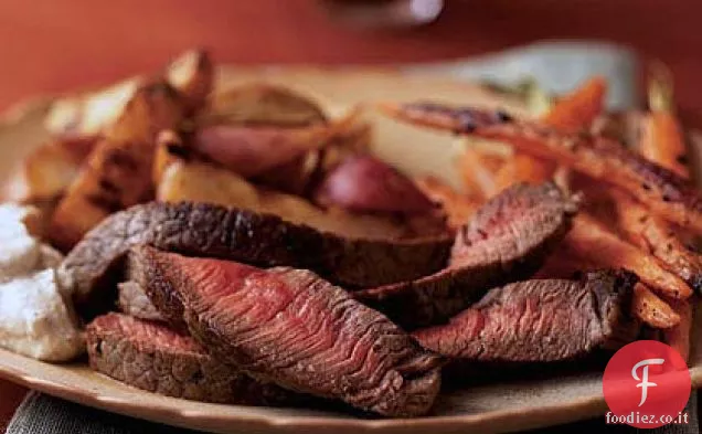 Bistecca di controfiletto con dragoncello-aglio Panna acida