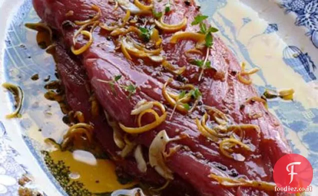 Filetto di maiale alla griglia con scorza di limone-marinata di timo