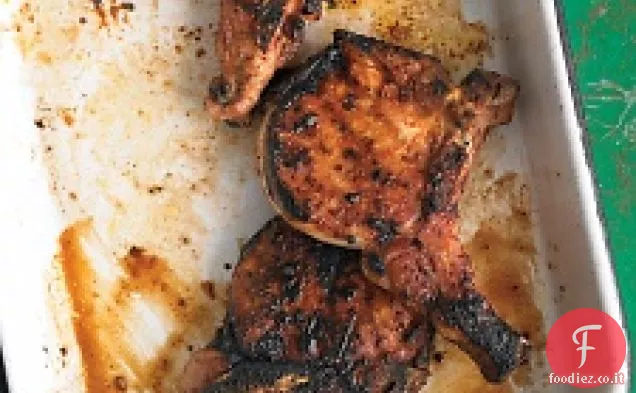 Braciole di maiale alla griglia con pasta di spezie