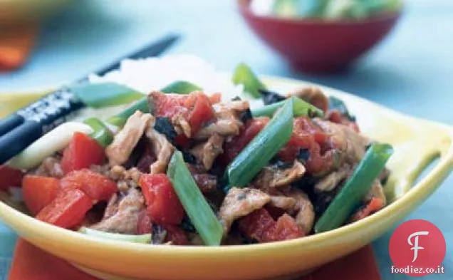 Maiale all'aglio con Pomodoro e Basilico