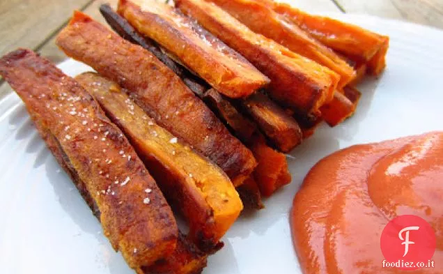 Patate fritte dolci al forno con ketchup piccante