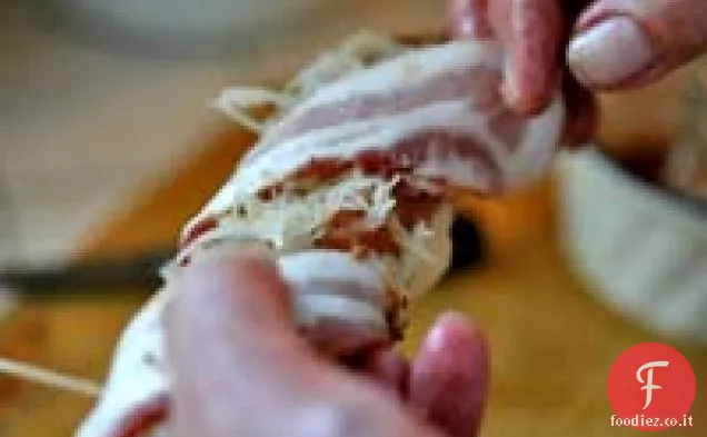 Hot dog farciti con pancetta alla griglia