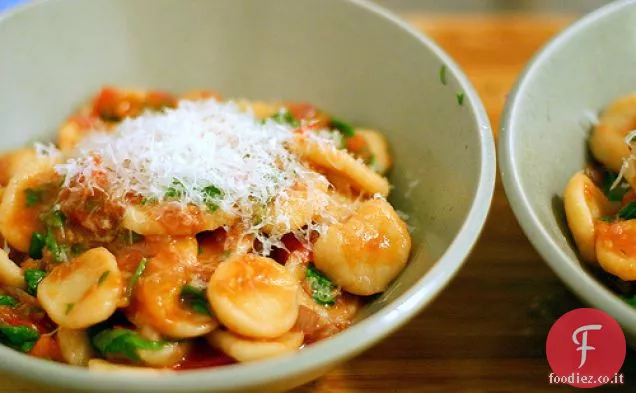 Orecchiette Con Pomodorini E Rucola