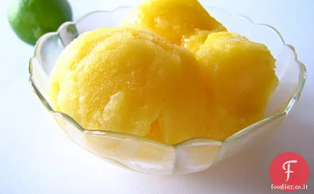 Ghiaccio di mango e lime (nieve De Mango Con Limon)
