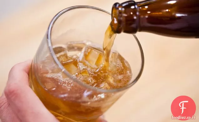 Birra di radice fatta in casa