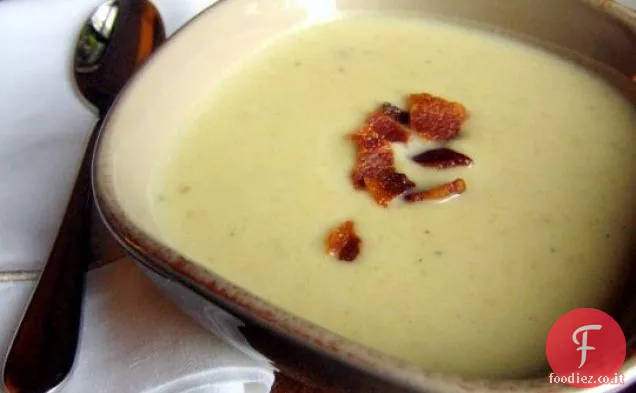 Crema di zuppa di sedano con pancetta