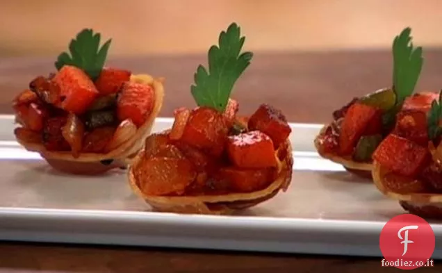Tazze di pancetta con Hash di patate dolci