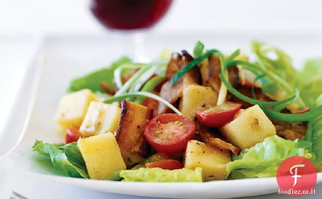 Insalata di patate con pancetta e pomodori