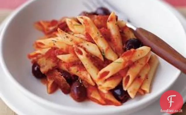 Penne Con Pancetta e Olive Nere