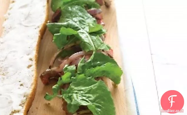 Panini alla griglia con formaggio di capra e rucola