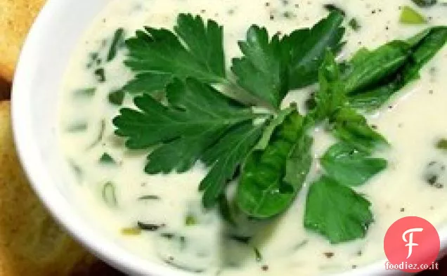 Crema di zuppa di erbe