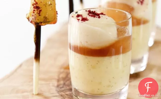 Pere Tamarindo con Crema di Tapioca e lecca lecca di pere caramellate