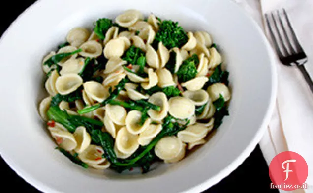 Ricetta Orecchiette con Rabe di Broccoli, Peperoncino e Acciughe