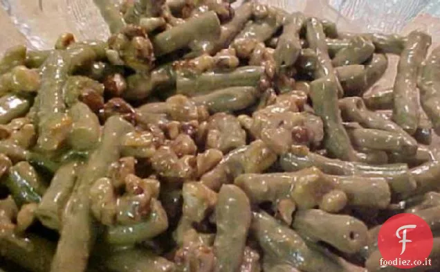 Insalata di fagioli verdi in vinaigrette piccante