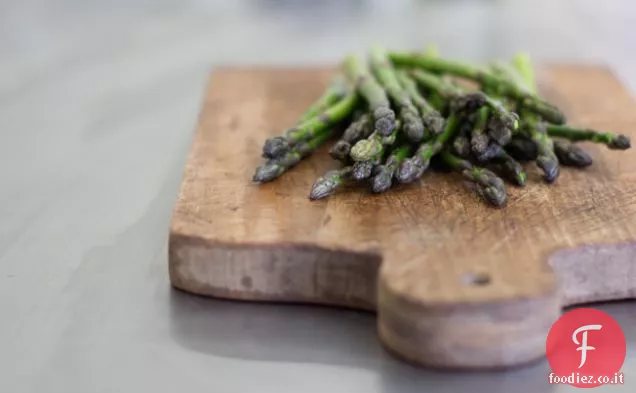 Tartine di Avocado Asparagi
