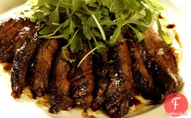 Tagliata di manzo alla griglia con insalata di rucola